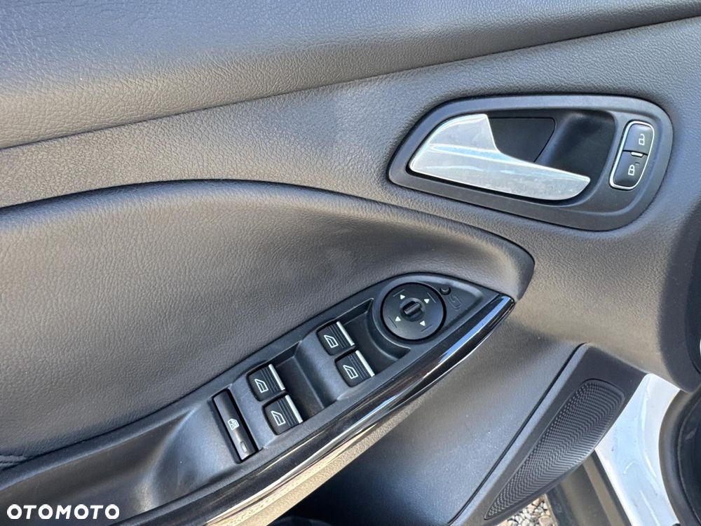 Ford Focus 1.0 EcoBoost Start-Stopp-System SYNC Edition - 21