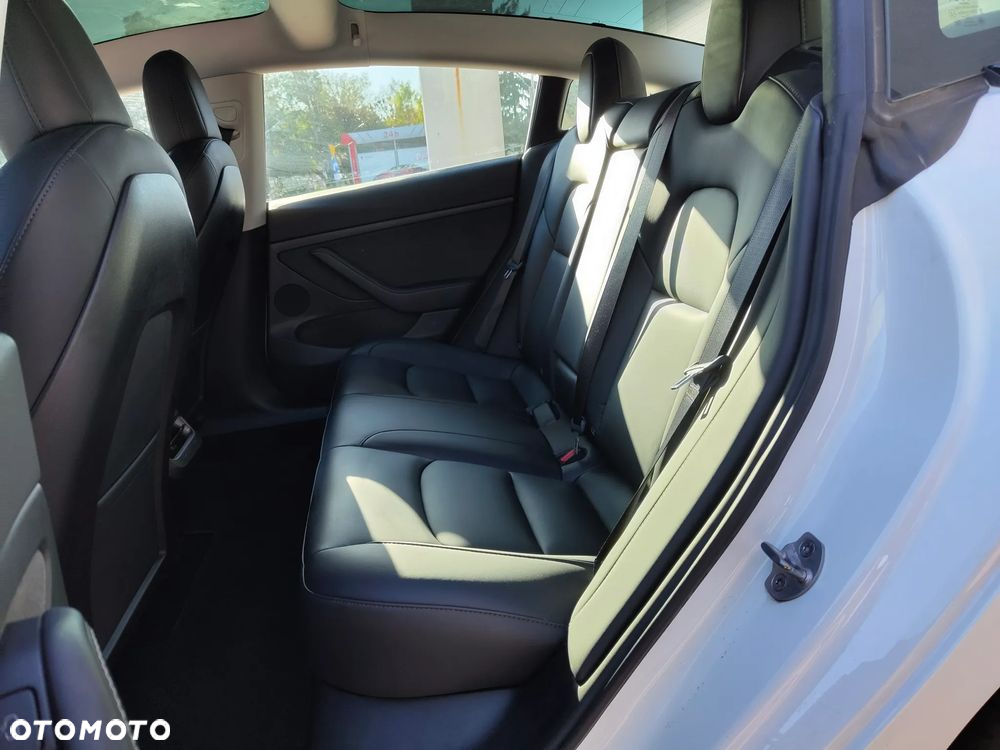 Tesla Model 3 Long Range RWD - 11