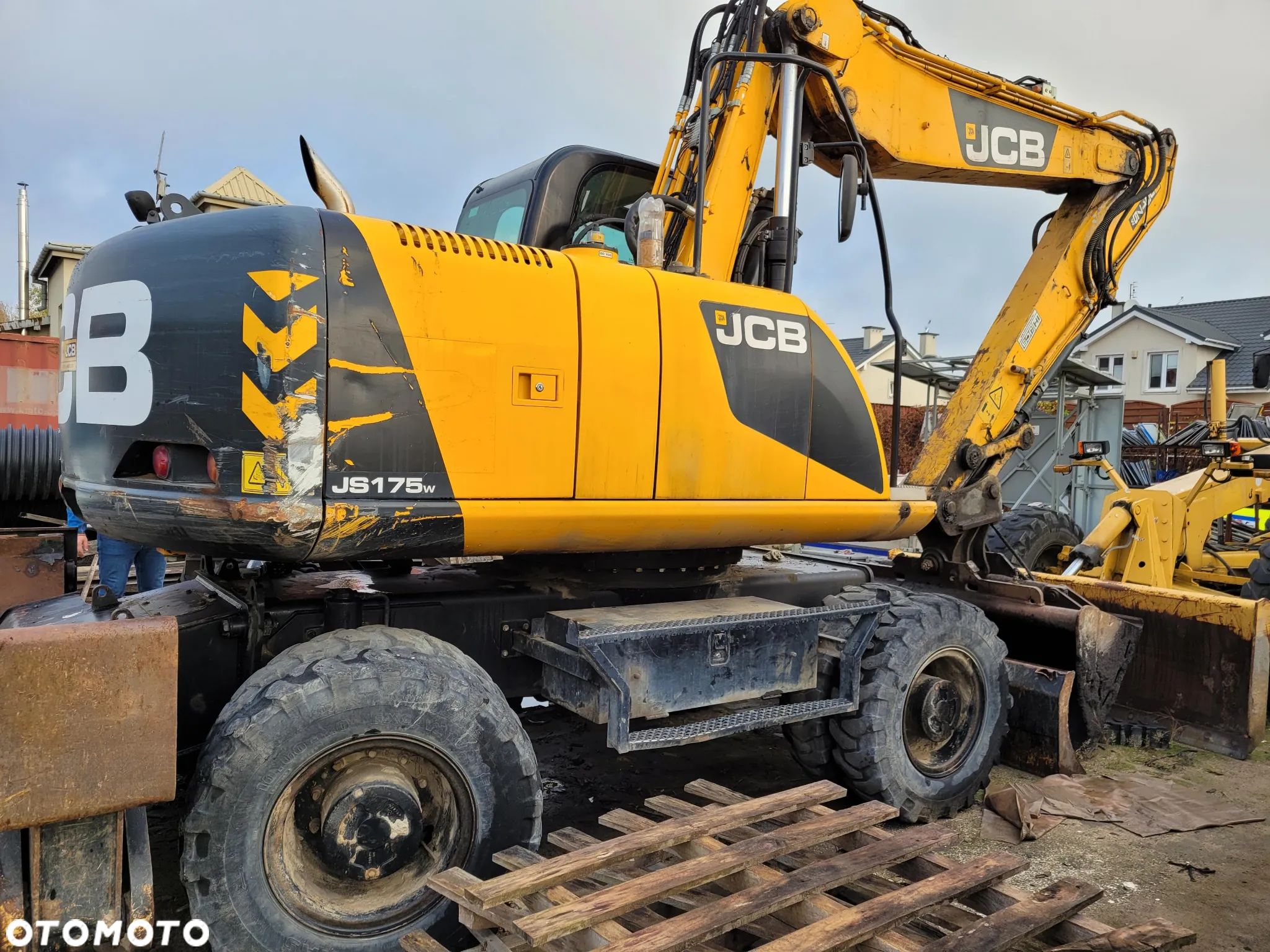 JCB JS175W - 1