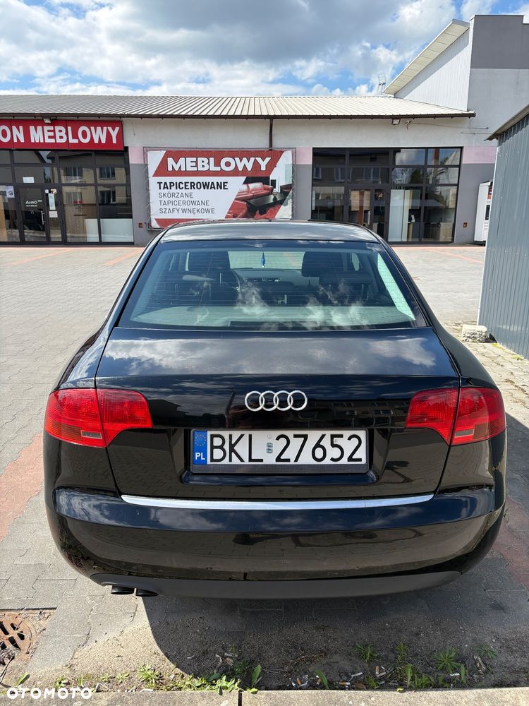 Audi A4 Limousine 2.0 TDI - 5