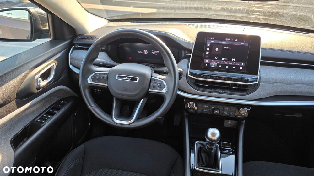 Jeep Compass - 9