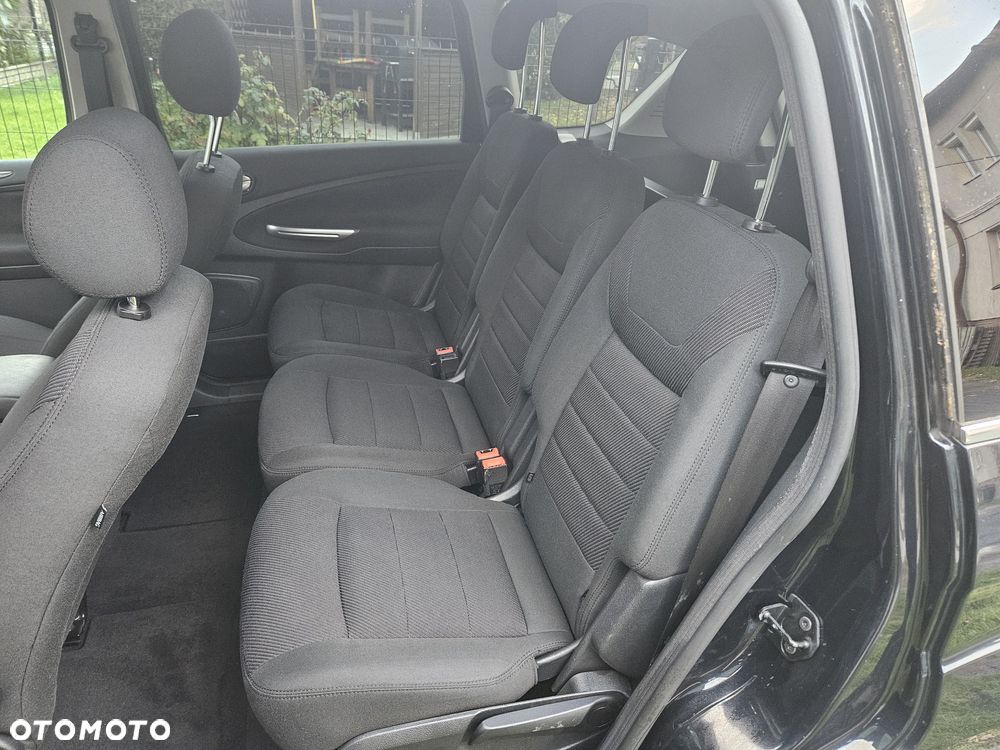 Ford S-Max - 7