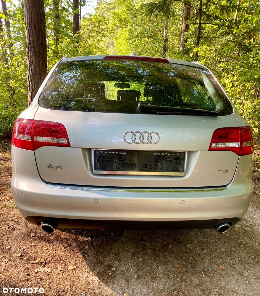 Audi A6 Avant 2010 photo 3