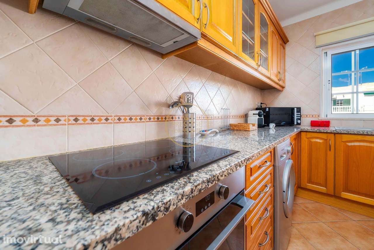 Apartamento T2 Mobilado e equipado, Ar condicionado e Estacionamento e - Grande imagem: 4/42