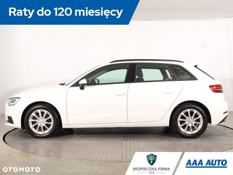 Audi A3 Sportback - 4