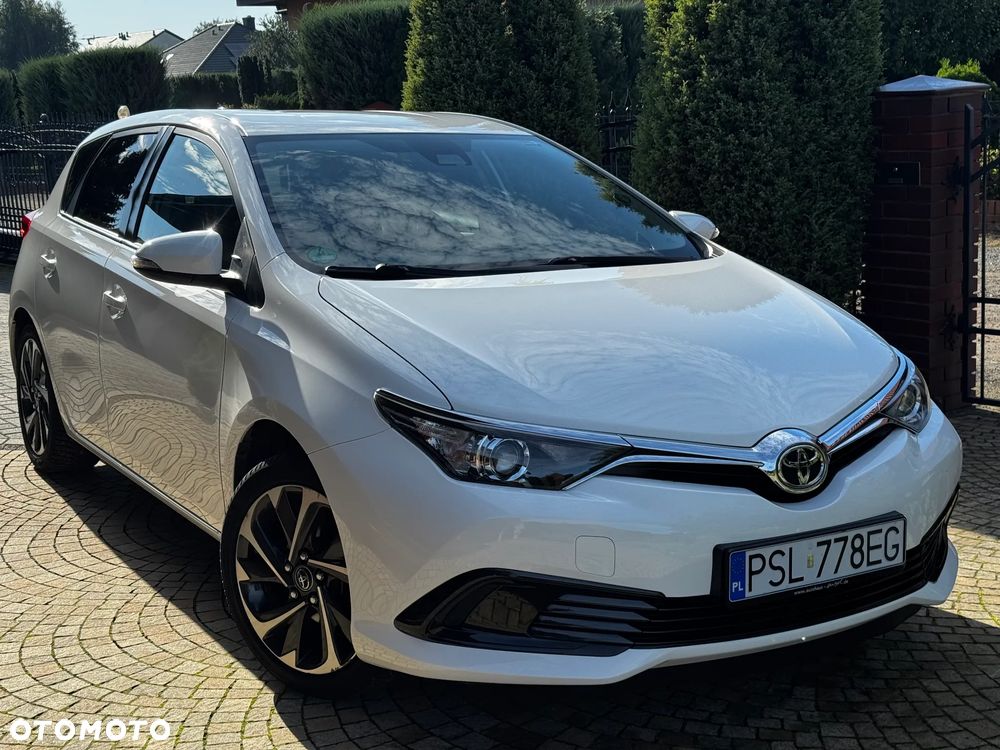 Toyota Auris 1.33 VVT-i Life - 28