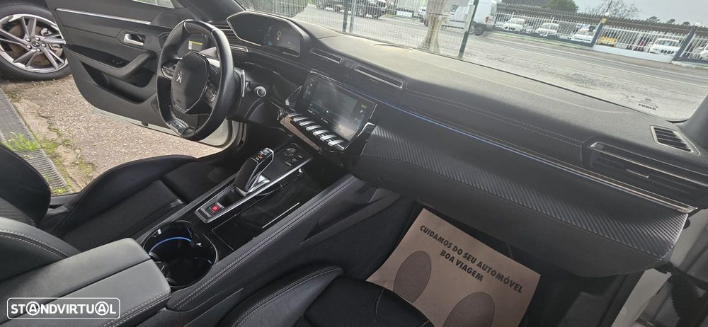 Peugeot 508 SW 1.6 Hybrid GT e-EAT8 - 32