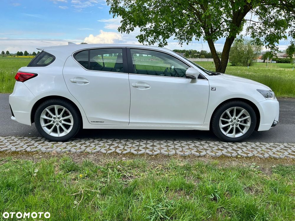 Lexus CT 200h Elegance - 8