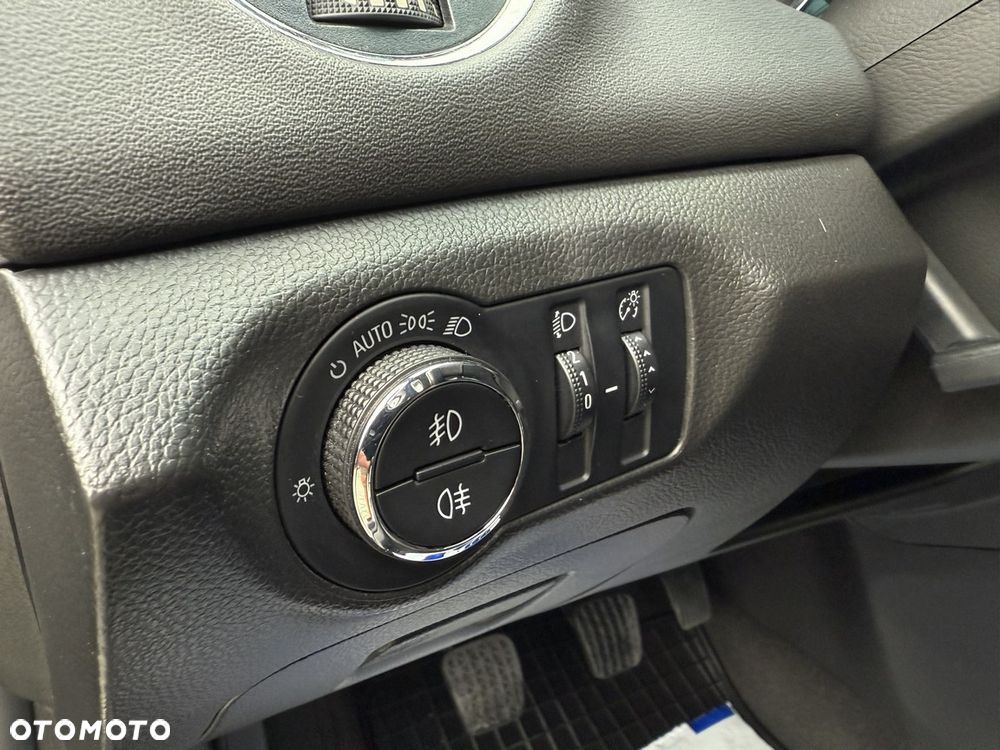 Chevrolet Cruze 1.4 T LTZ - 35