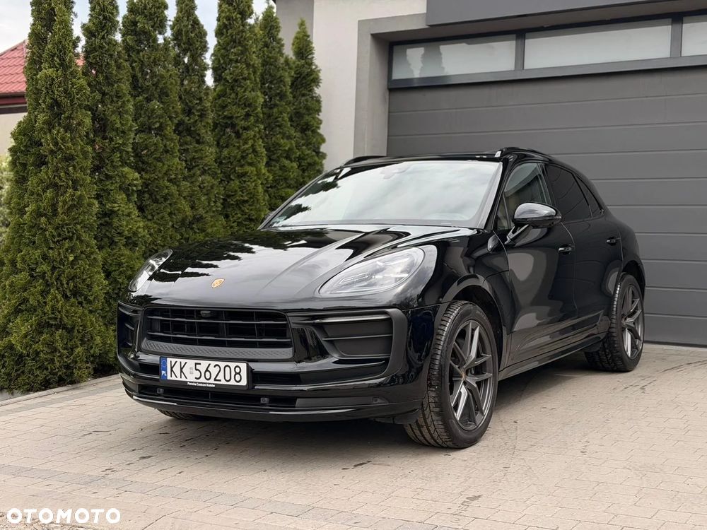 Porsche Macan T - 1
