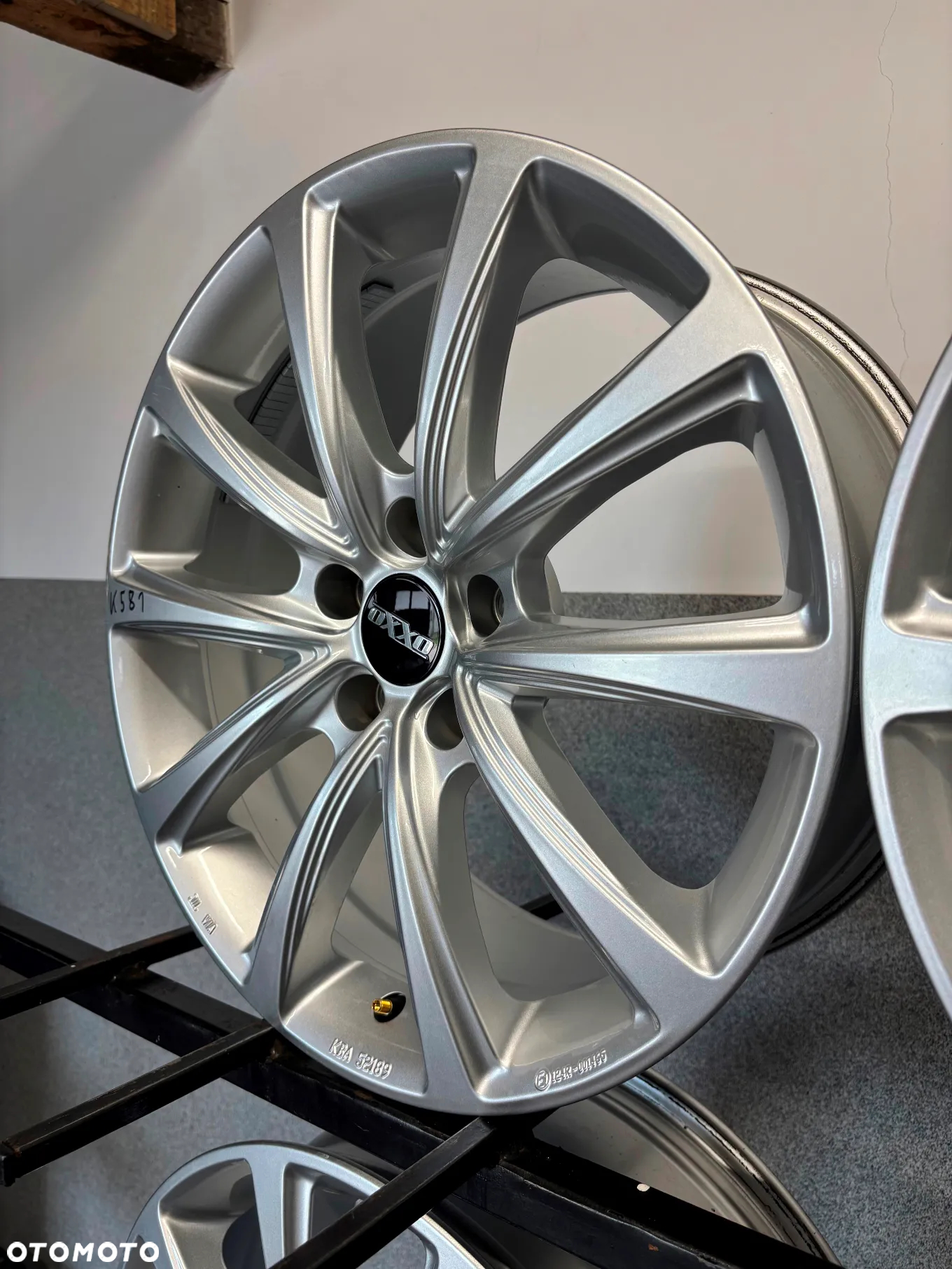 4 FELGI ALU. AUDI A4 8K0, 8W0, A6 C6 C7, VW ARTEON,PASSAT,TIGUAN,SKODA SUPERB 18'' 8J ET39 KBA: 52189 , 124-001465 - 4