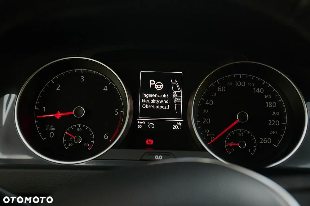 Volkswagen Golf VII 1.6 TDI BMT Highline - 28