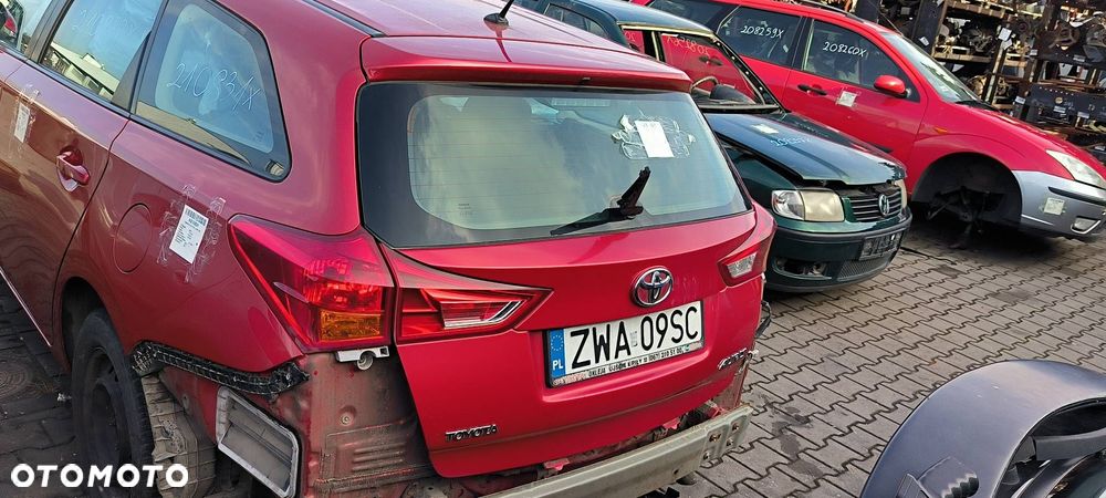 KLAPA TOYOTA AURIS II 3R3 KOMBI - 7