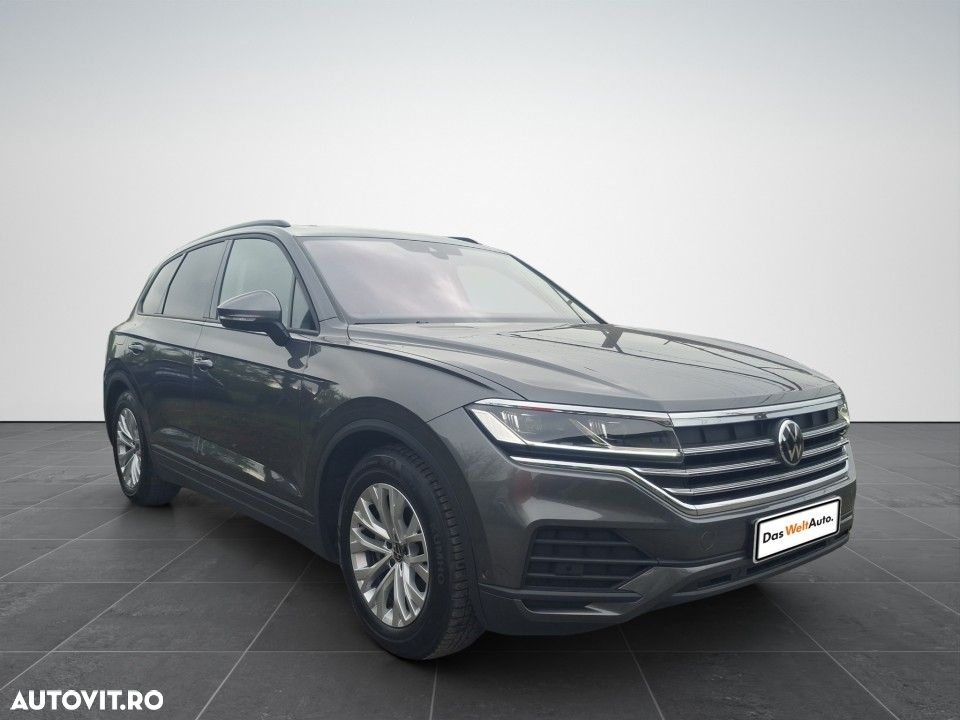Volkswagen Touareg - 8