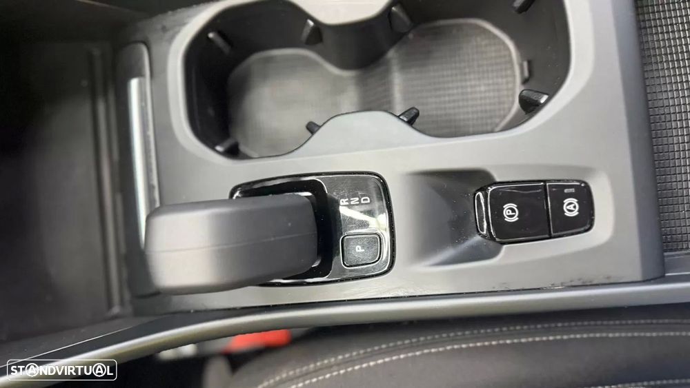 Volvo XC 40 T4 Recharge DKG RDesign - 29