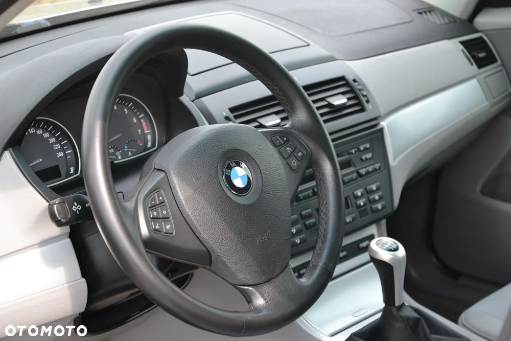 BMW X3 xDrive20i - 2