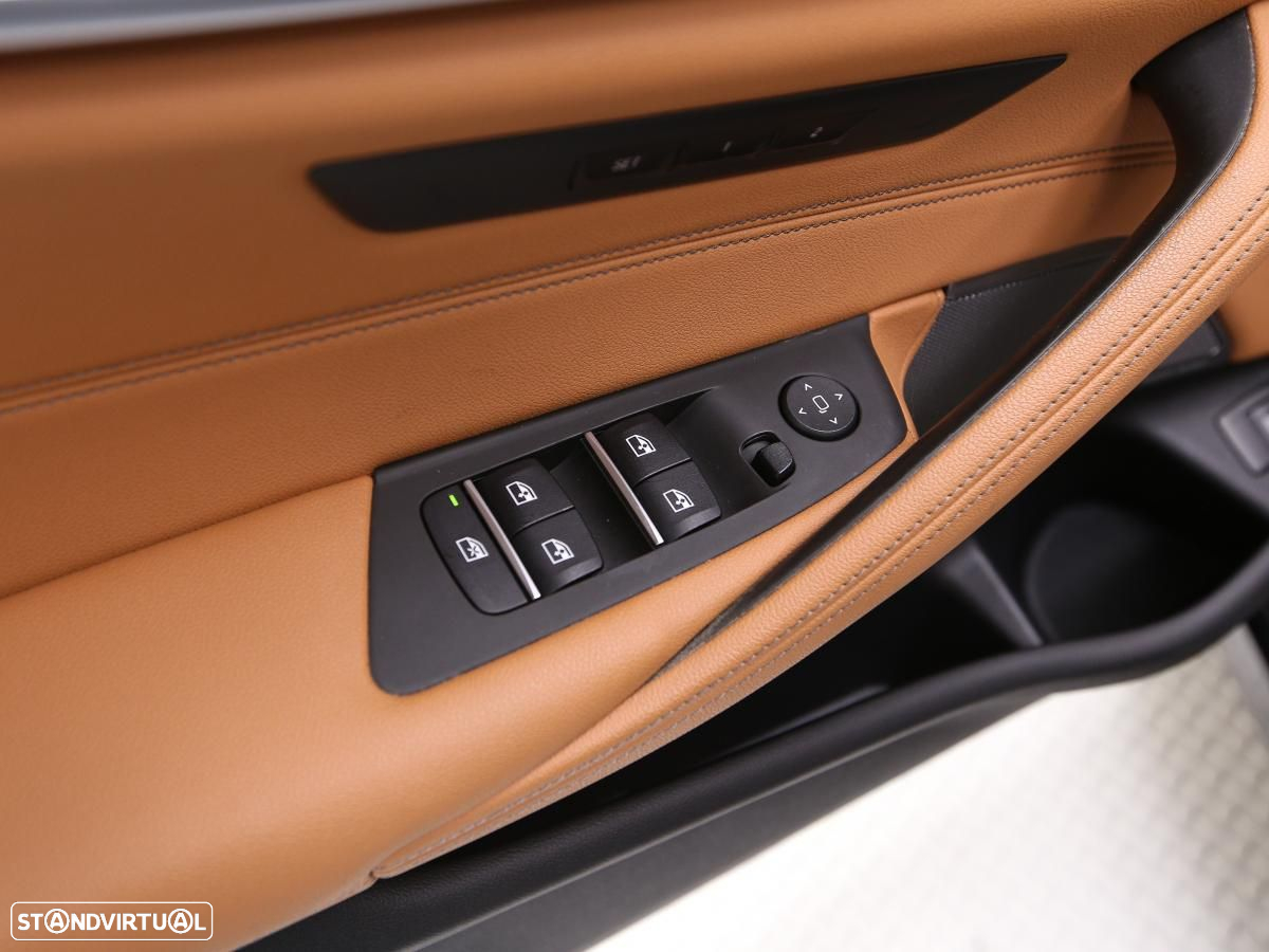 BMW 530 e Touring Aut. - 16