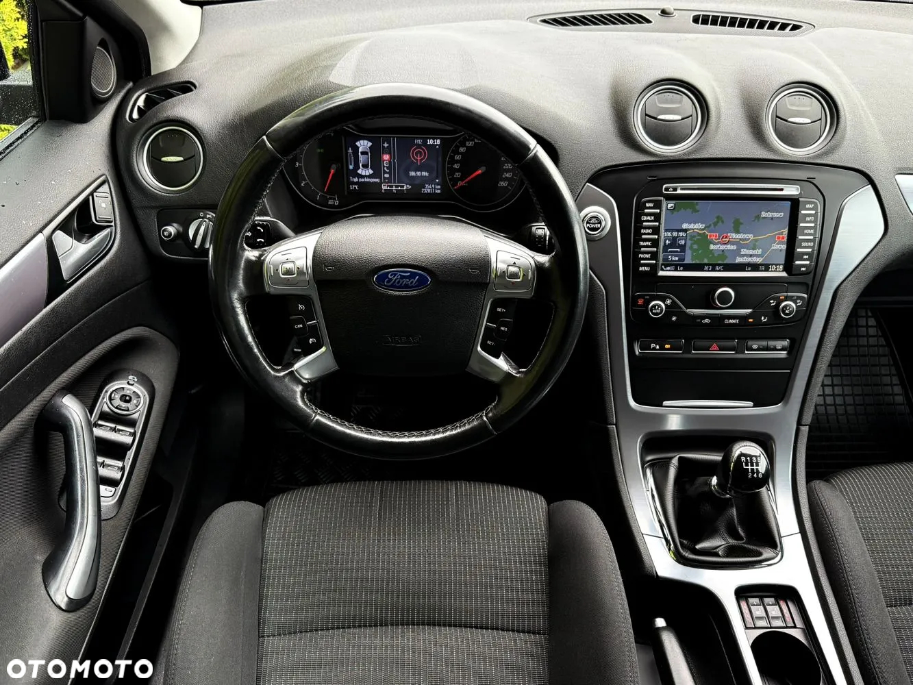 Ford Mondeo - 25