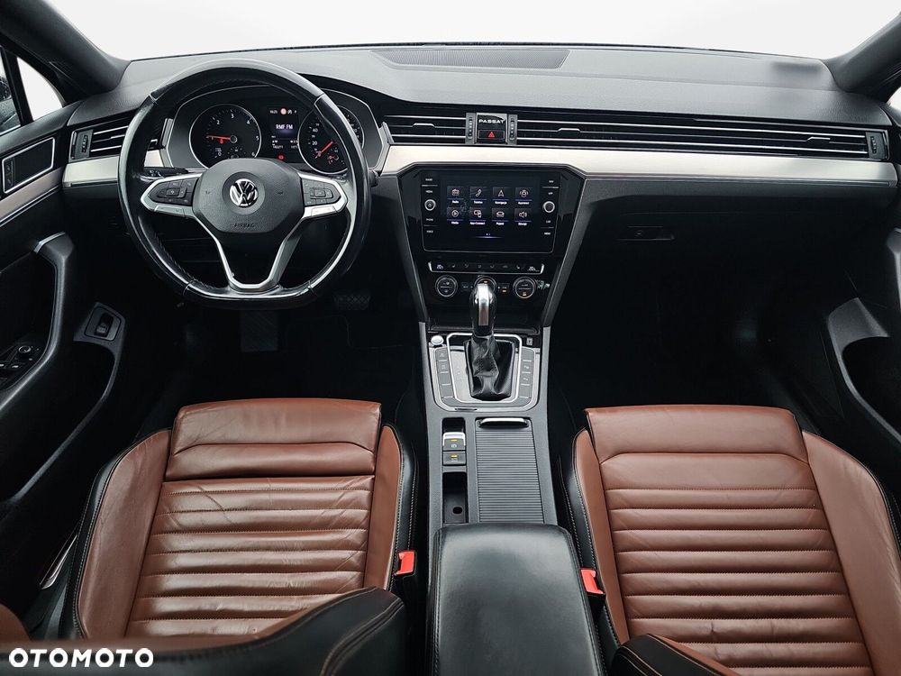 Volkswagen Passat - 6