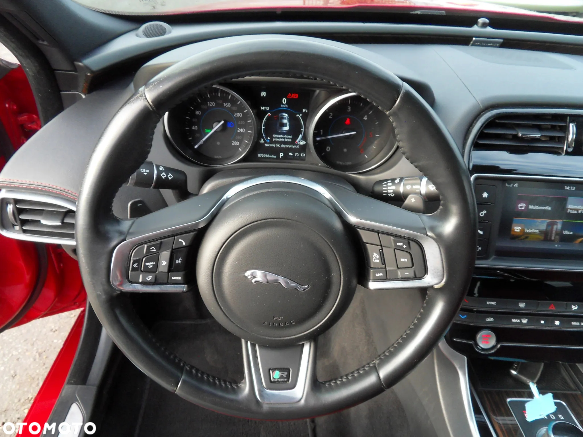 Jaguar XE E-Performance R-Sport - 18