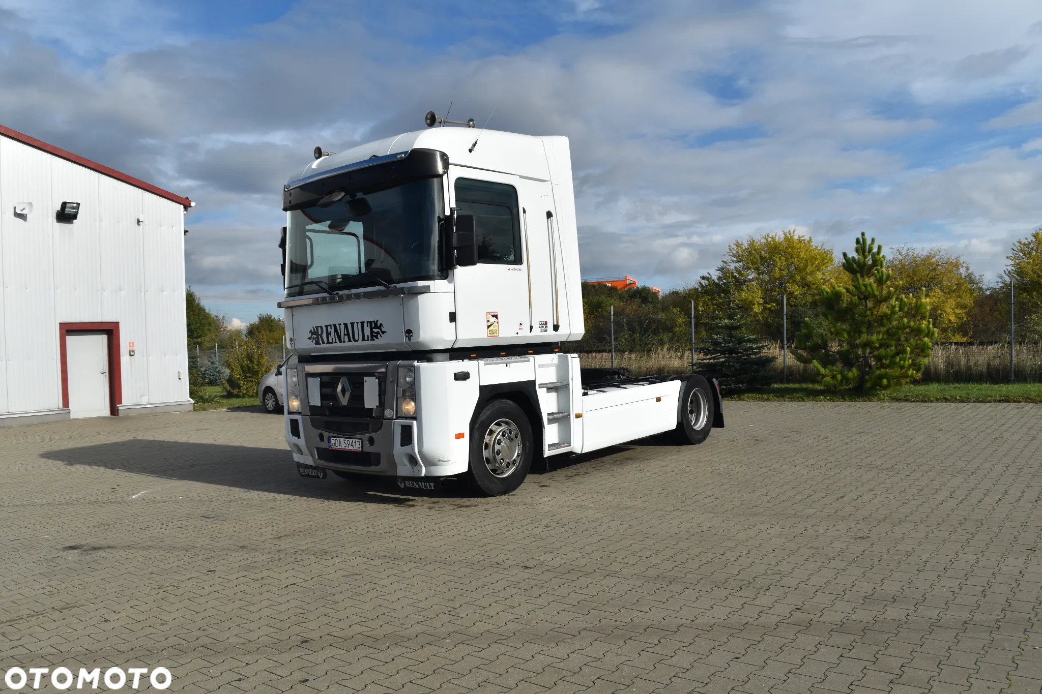 Renault Magnum 480 DXI - 2