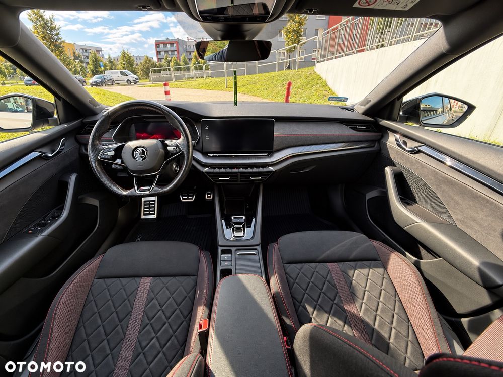 Skoda Octavia 2.0 TDI RS DSG - 9