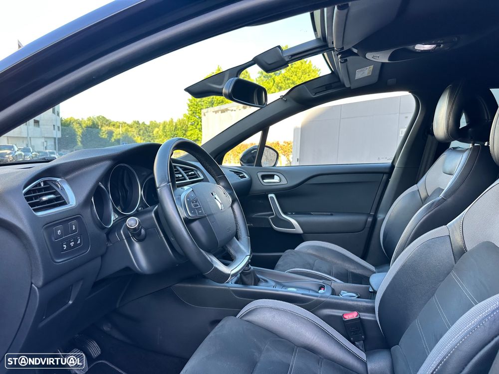 DS DS4 Crossback 1.6 BlueHDi So Chic J18 - 24