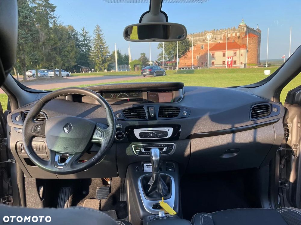 Renault Scenic - 20