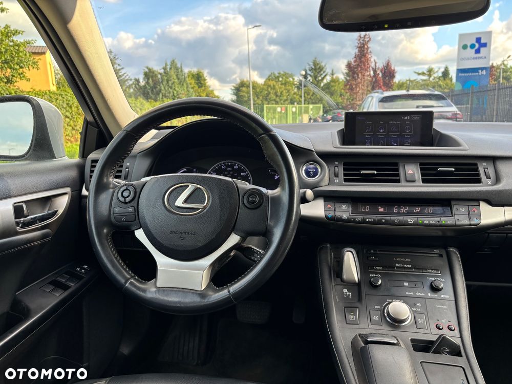 Lexus CT 200h Prestige - 7