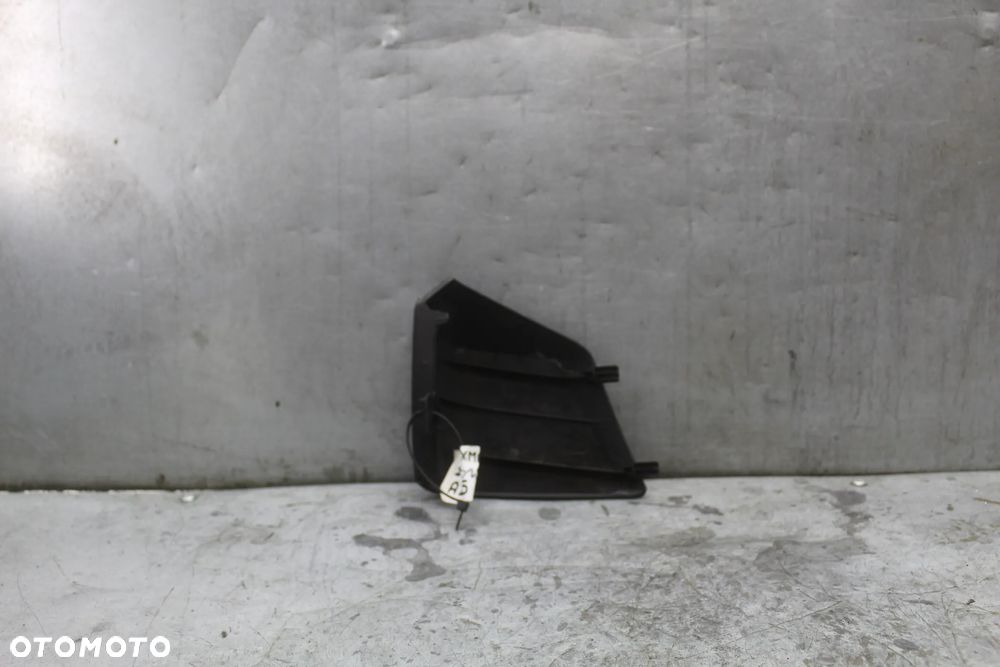 Yamaha Xmax X max 125 14-17 r Klapka zaślepka owiewka osłona - 2