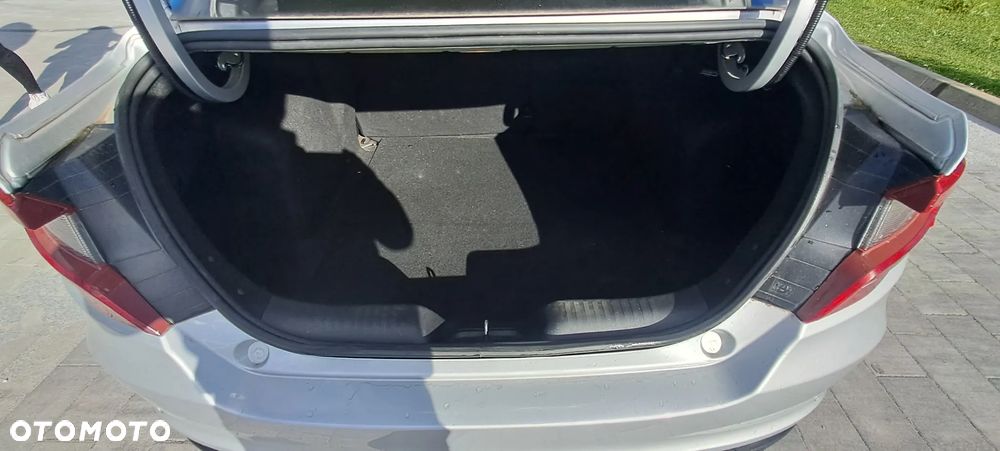 Fiat Tipo 1.6 MultiJet 16v Mirror - 17