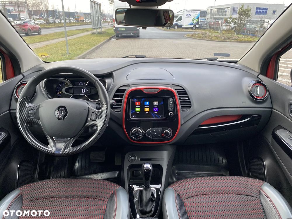 Renault Captur TCe 120 EDC Helly Hansen - 24