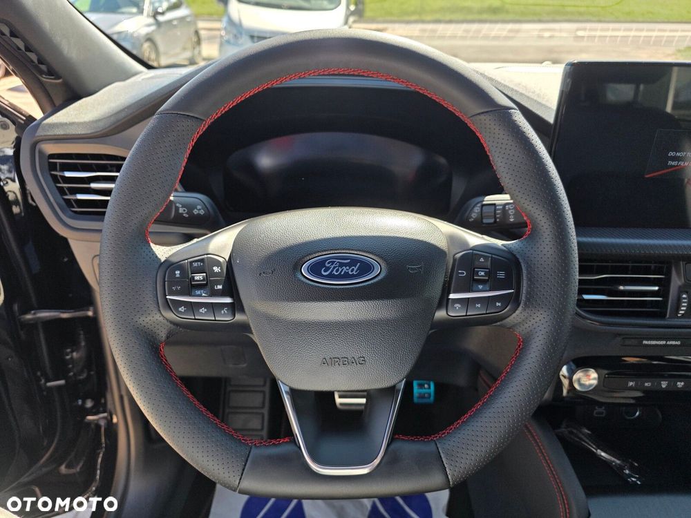 Ford Kuga - 14