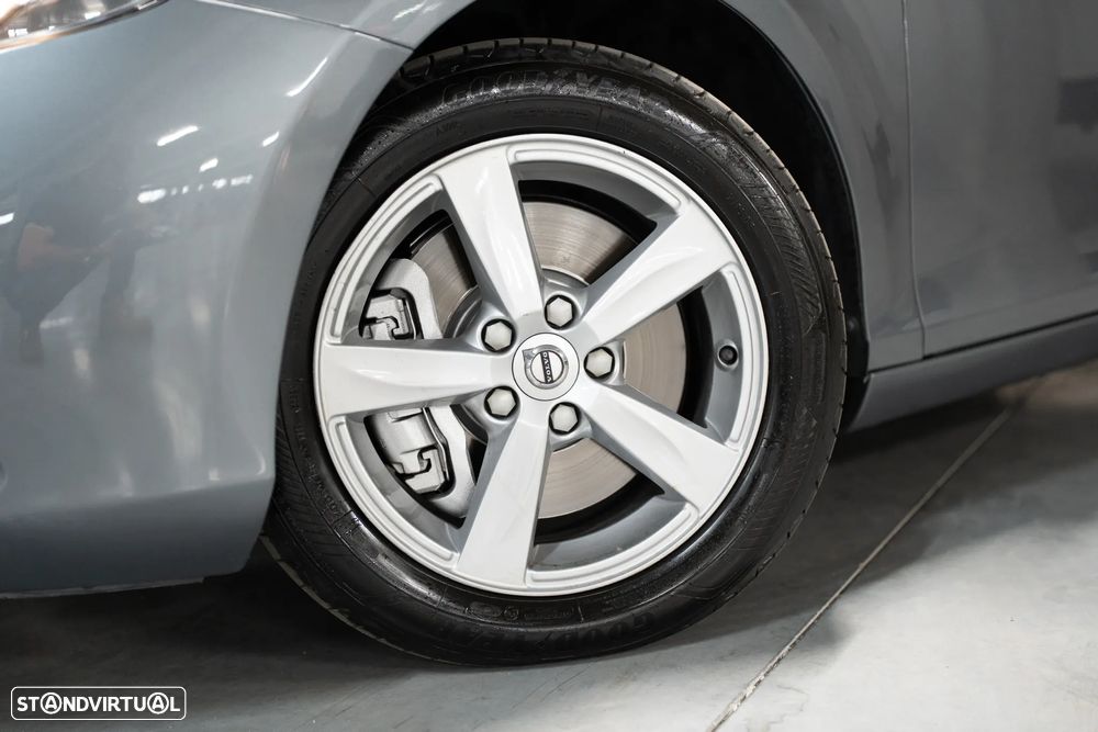 Volvo V40 2.0 D2 Kinetic Geartronic - 13