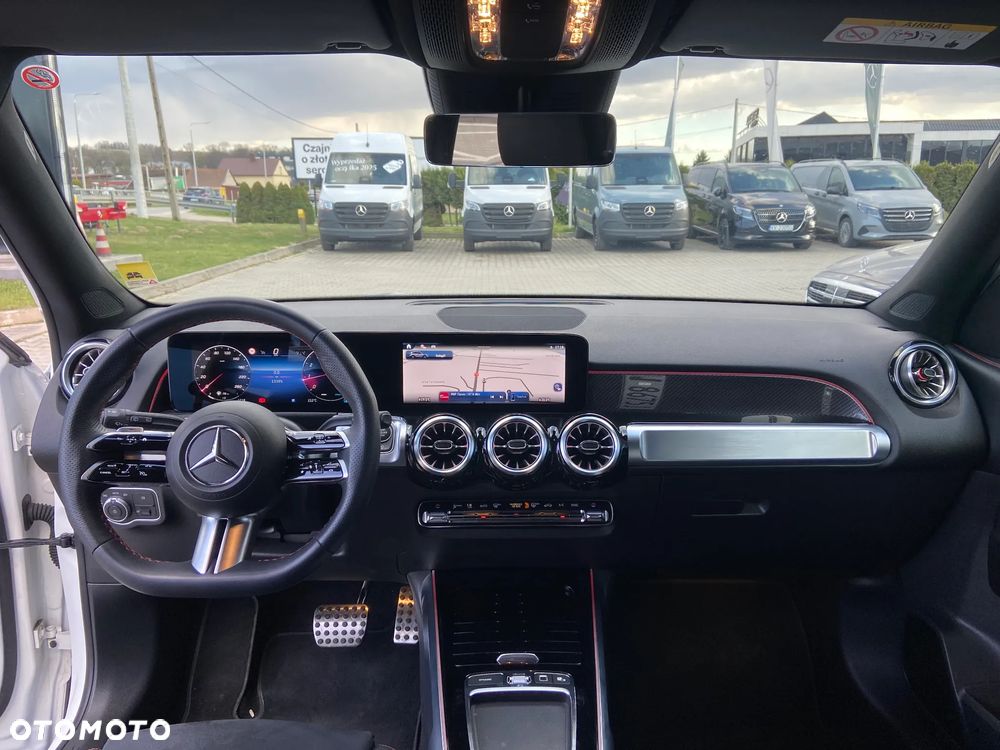 Mercedes-Benz GLB 200 AMG Line 7G-DCT - 10