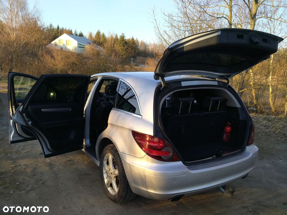 Mercedes-Benz Klasa R 320 CDI 4Matic 7G-TRONIC - 27