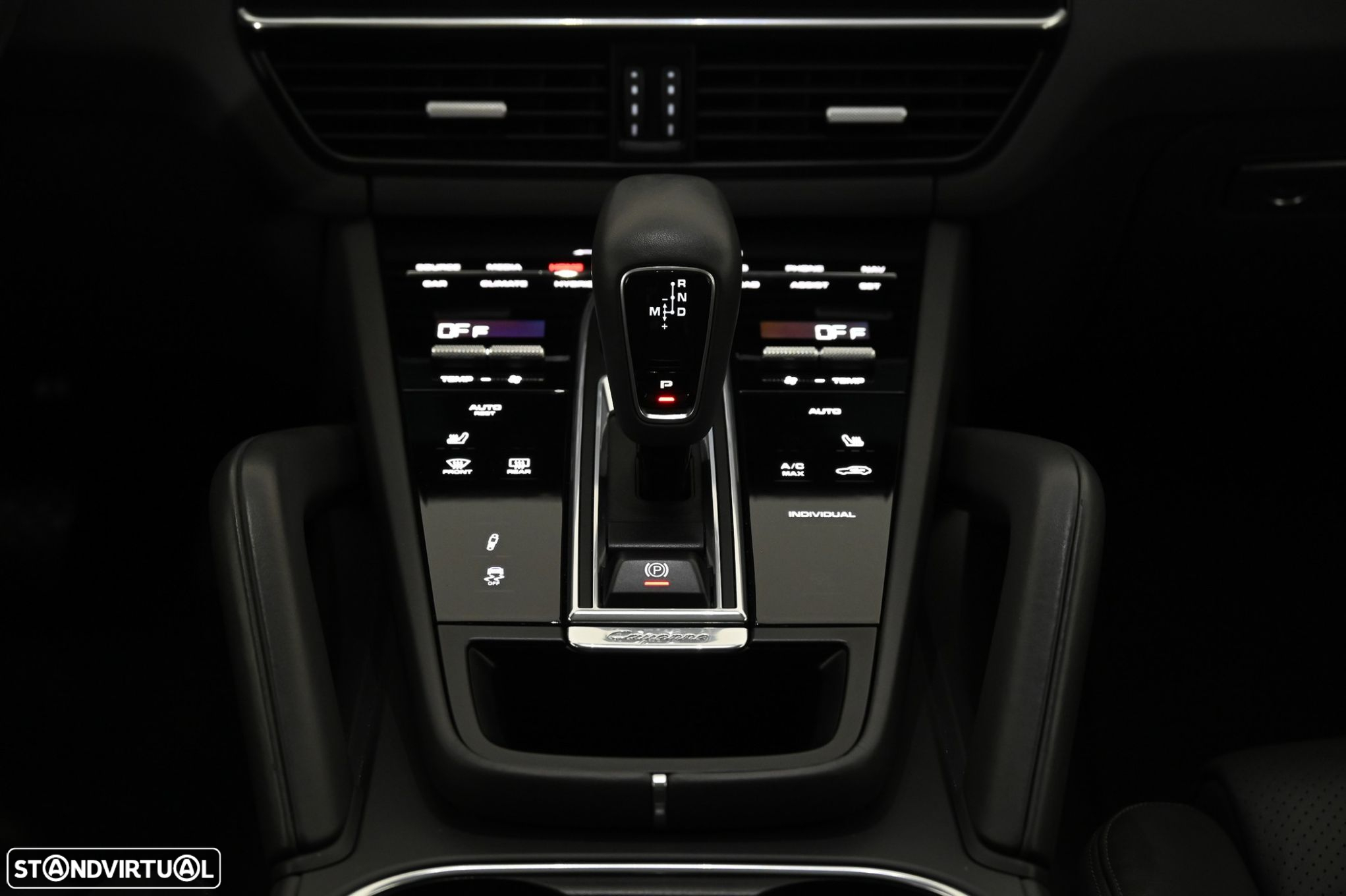 Porsche Cayenne Coupé E-Hybrid - 22