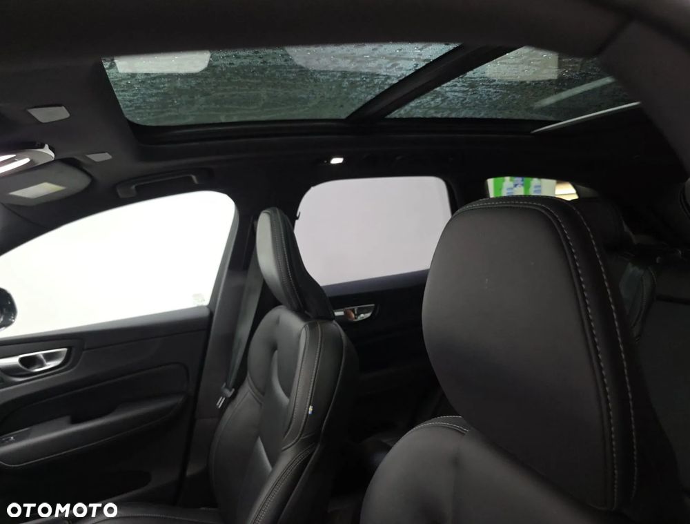 Volvo XC 60 - 16