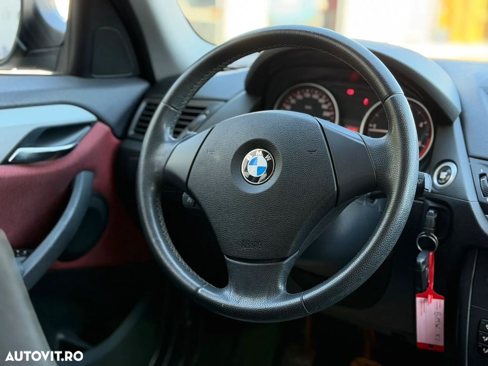 BMW X1 sDrive20d - 19