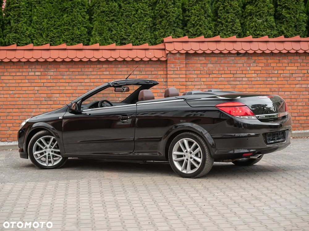Opel Astra 1.8 Edition - 2