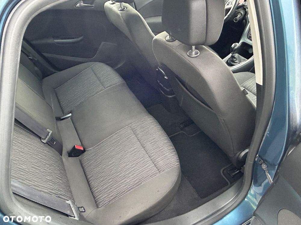 Opel Astra 1.6 - 11