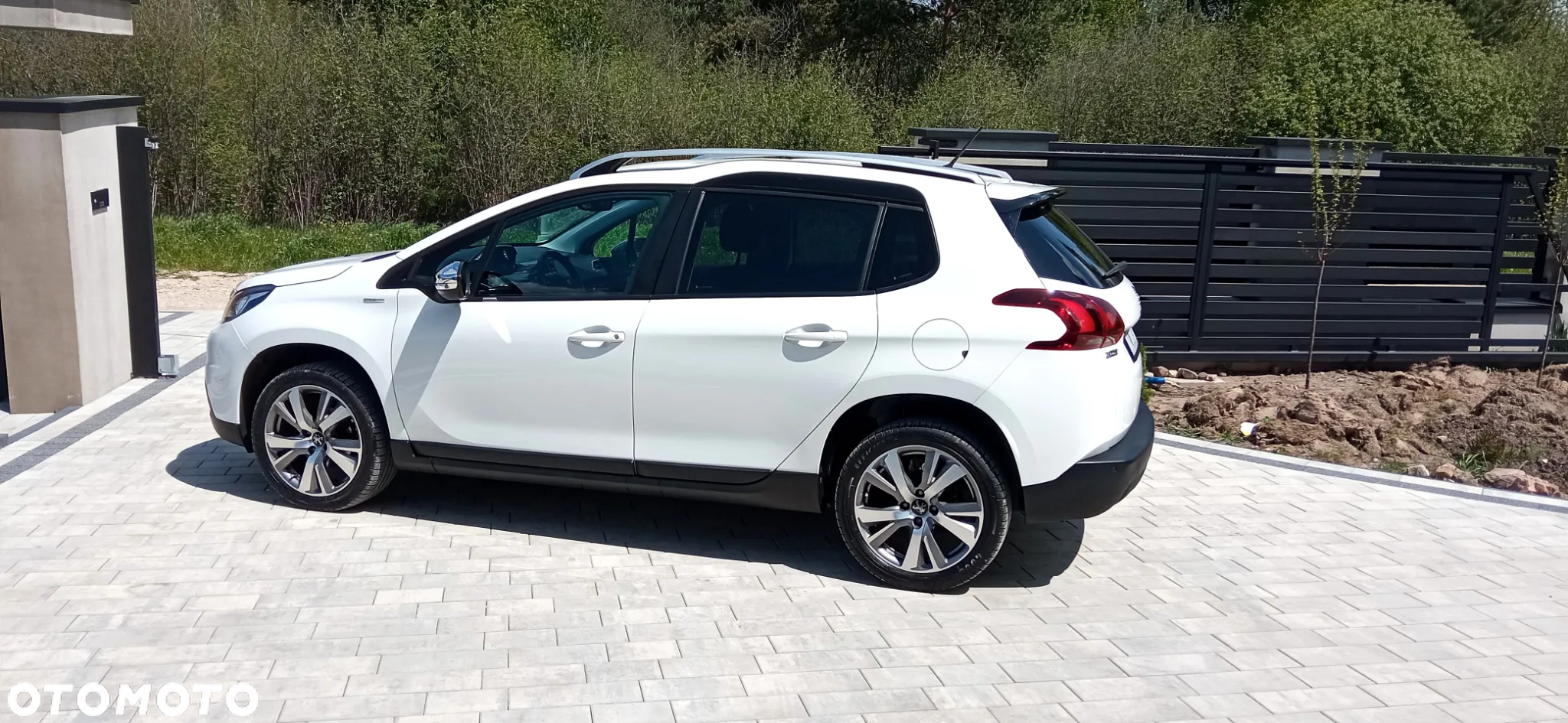 Peugeot 2008 PureTech 82 Style - 5