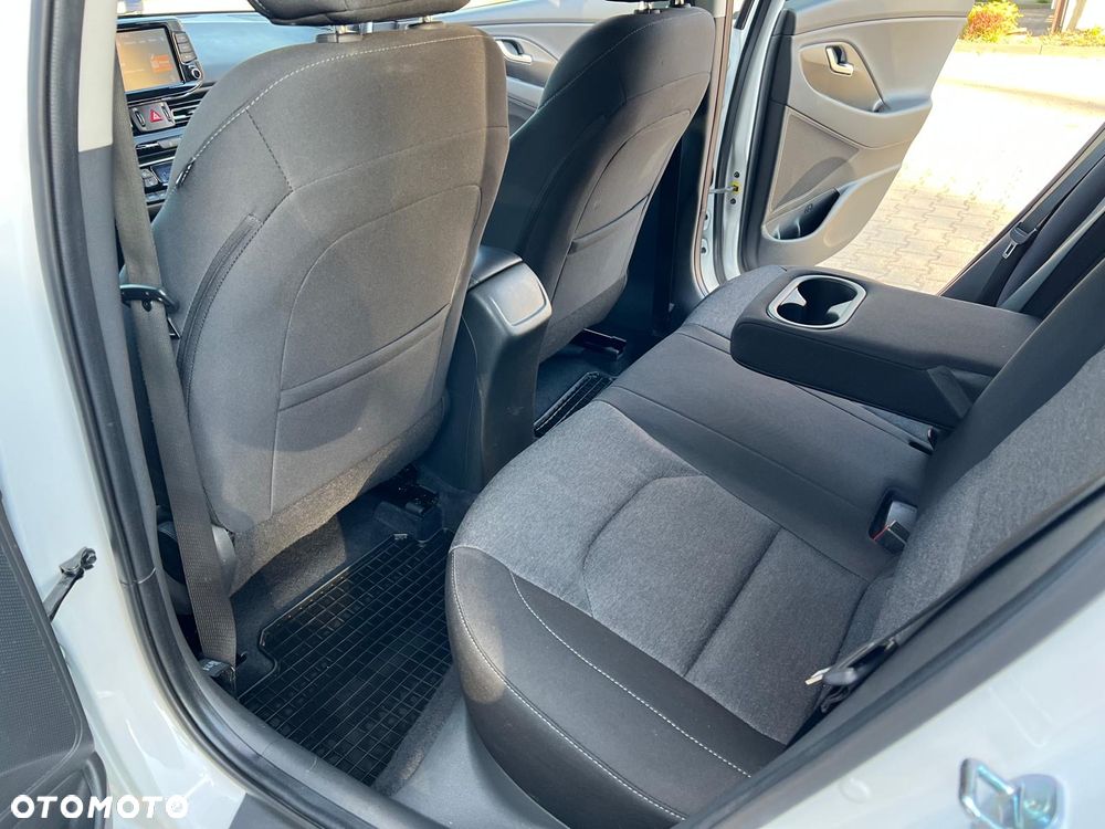 Hyundai i30 1.0 T-GDI Smart - 19