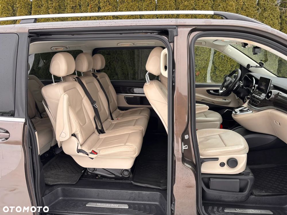 Mercedes-Benz Klasa V 250 (BlueTEC) d Avantgarde 7G-Tronic (d³ugi) - 16