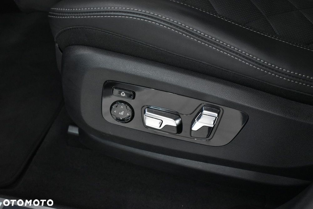 BMW X6 - 11