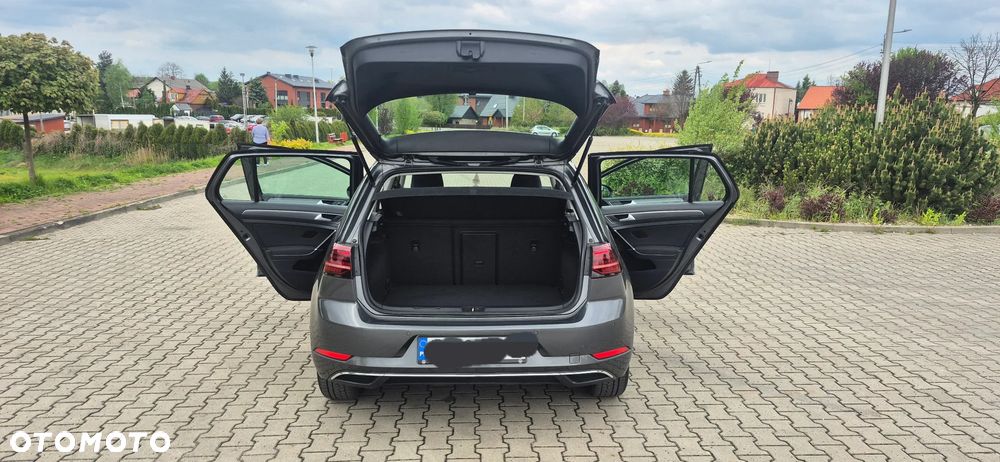 Volkswagen Golf - 3