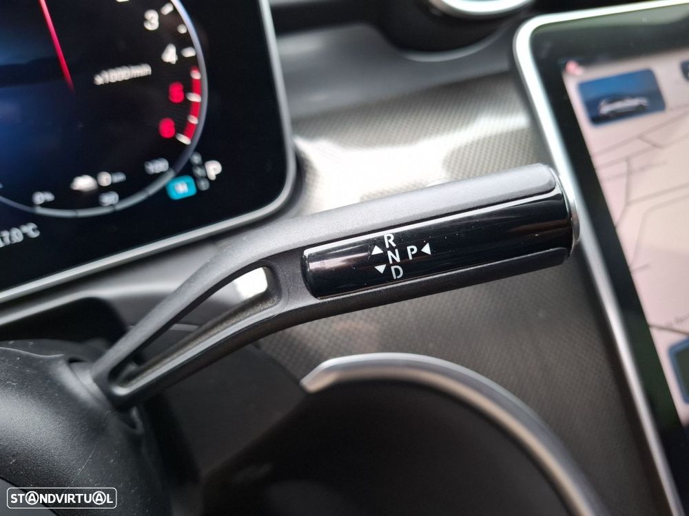 Mercedes-Benz C 300 de AMG Line - 15