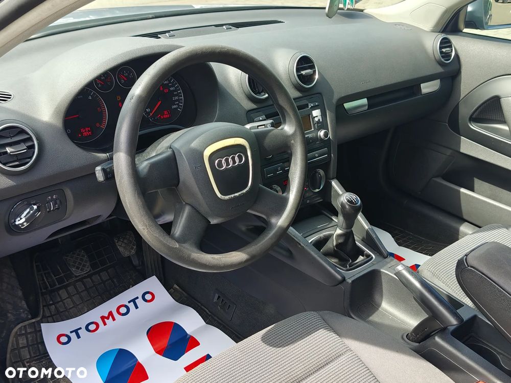 Audi A3 3-drzwiowe 1.9 TDI DPF S Line Sportpaket plus - 11