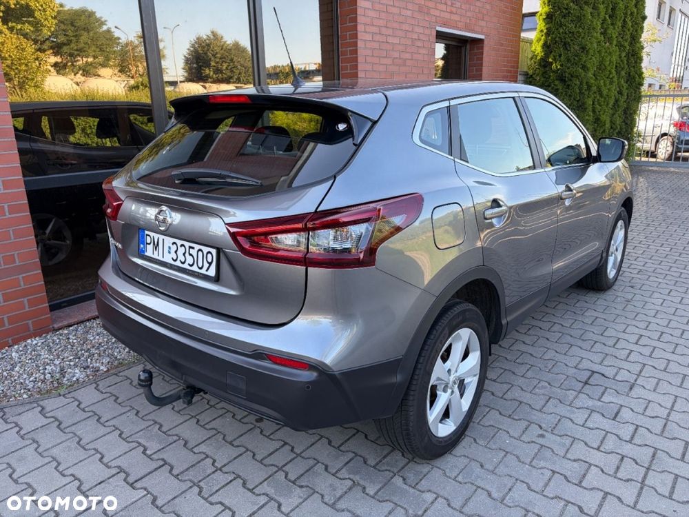 Nissan Qashqai 1.3 DIG-T MHEV N-Connecta Xtronic - 3