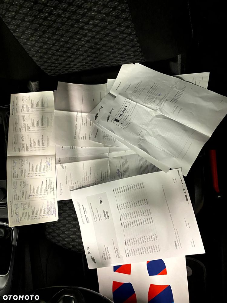 Opel Astra 1.6 CDTI DPF ecoFLEX TourerStart/Stop Exklusiv - 24